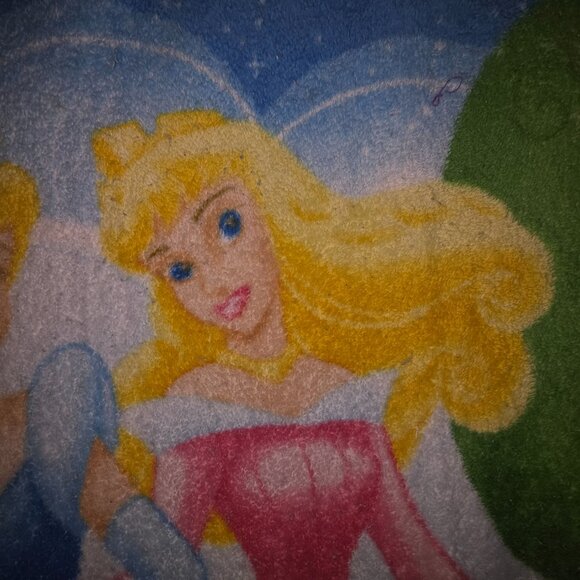 Disney Princess Fleece Blanket - Belle, Cinderella, Aurora ~60x50in - Picture 11 of 13